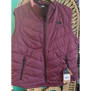 NEW NorthFace Women Tamburello Vest XL Deep Garnet